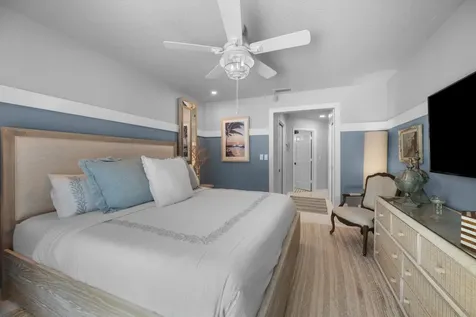 2252 Las Casitas Drive Wellington FL 33414
