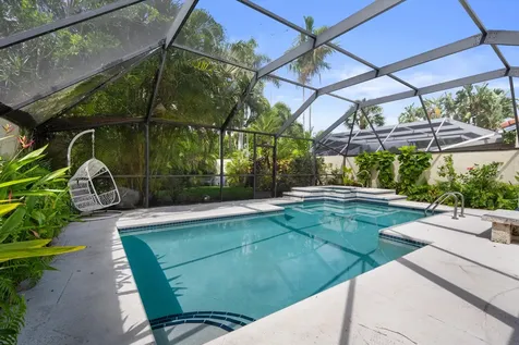 2252 Las Casitas Drive Wellington FL 33414