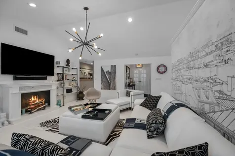 2252 Las Casitas Drive Wellington FL 33414
