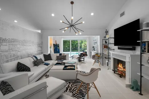 2252 Las Casitas Drive Wellington FL 33414