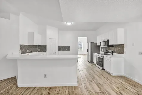 462 S Jax Estates Drive Jacksonville FL 32218