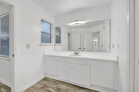 462 S Jax Estates Drive Jacksonville FL 32218