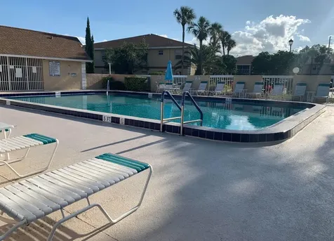 1530 Se Royal Green Circle Port Saint Lucie FL 34952