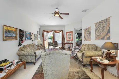 107 Nw Summerville Court Port Saint Lucie FL 34986