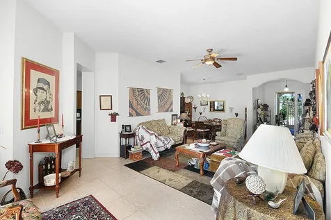 107 Nw Summerville Court Port Saint Lucie FL 34986