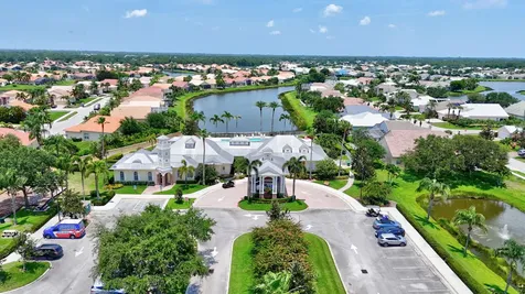 107 Nw Summerville Court Port Saint Lucie FL 34986