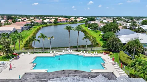 107 Nw Summerville Court Port Saint Lucie FL 34986