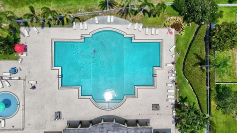 107 Nw Summerville Court Port Saint Lucie FL 34986