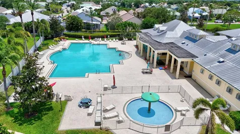 107 Nw Summerville Court Port Saint Lucie FL 34986