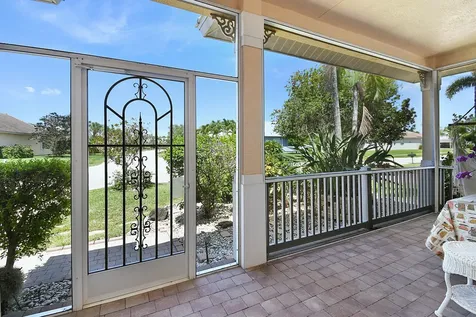 107 Nw Summerville Court Port Saint Lucie FL 34986