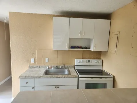 134 W 24th Street Riviera Beach FL 33404