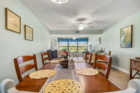 28 Plantation Drive Vero Beach FL 32966