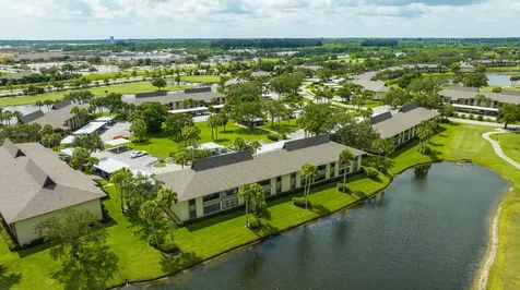 28 Plantation Drive Vero Beach FL 32966