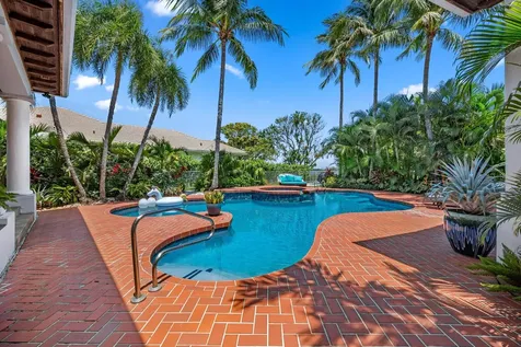 2 Firestone Circle West Palm Beach FL 33401