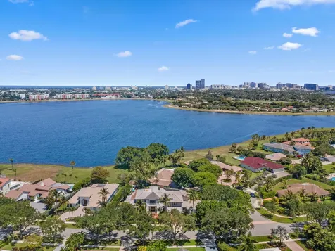 2 Firestone Circle West Palm Beach FL 33401