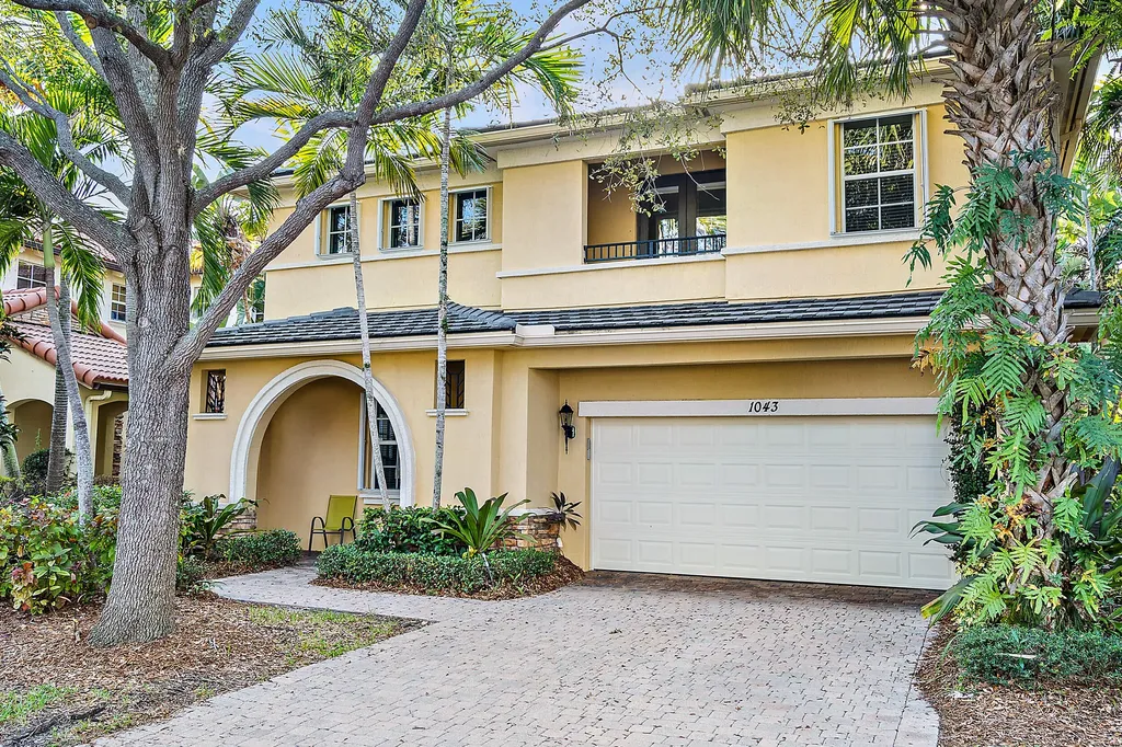 1043 Vintner Boulevard Palm Beach Gardens FL 33410
