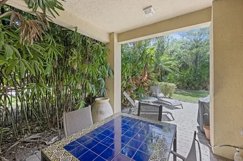 1043 Vintner Boulevard Palm Beach Gardens FL 33410