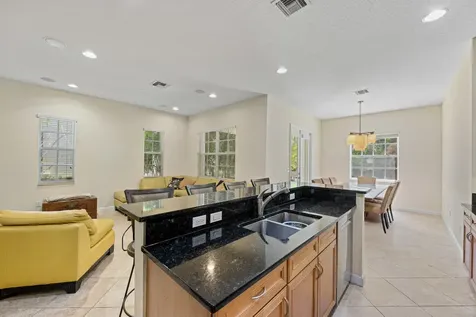 1043 Vintner Boulevard Palm Beach Gardens FL 33410