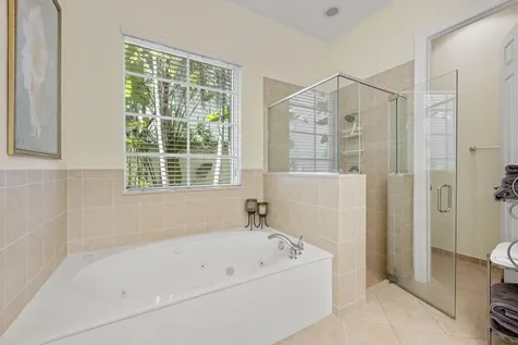 1043 Vintner Boulevard Palm Beach Gardens FL 33410