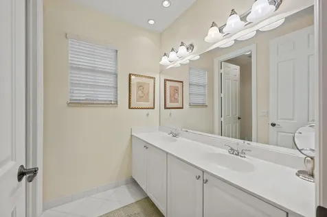 1043 Vintner Boulevard Palm Beach Gardens FL 33410