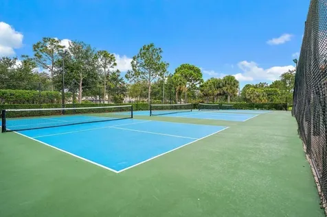 1043 Vintner Boulevard Palm Beach Gardens FL 33410