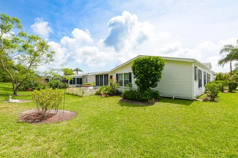 2924 Eagles Nest Way Port Saint Lucie FL 34952