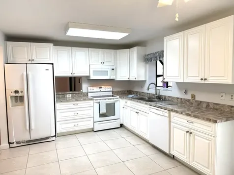 22302 Thousand Pines Lane Boca Raton FL 33428