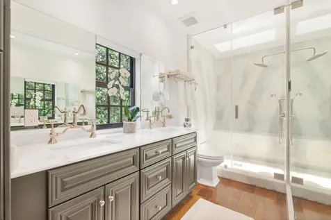 3017 Vincent Road West Palm Beach FL 33405