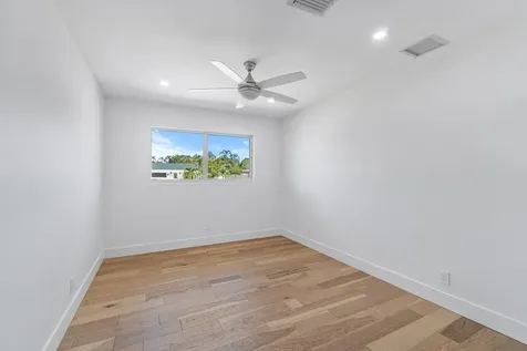 1188 W Camino Real Boca Raton FL 33486