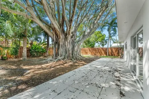 1188 W Camino Real Boca Raton FL 33486