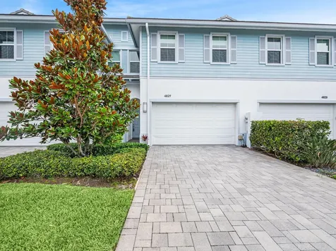 4829 Pointe Midtown Road Palm Beach Gardens FL 33418