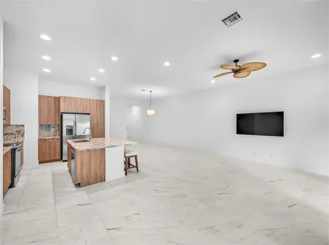 4829 Pointe Midtown Road Palm Beach Gardens FL 33418