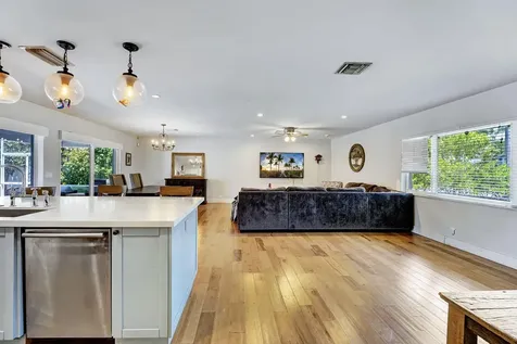 1260 Sw 17th Street Boca Raton FL 33486