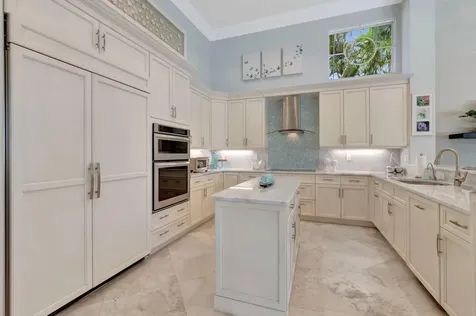 5874 Windsor Court Boca Raton FL 33496