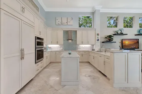 5874 Windsor Court Boca Raton FL 33496
