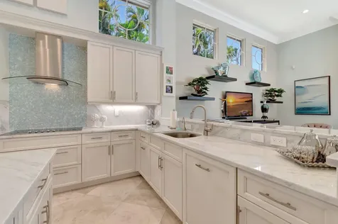5874 Windsor Court Boca Raton FL 33496