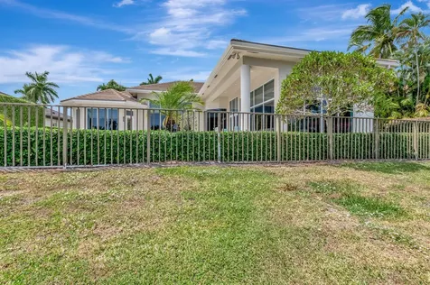 5874 Windsor Court Boca Raton FL 33496