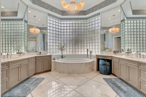 5874 Windsor Court Boca Raton FL 33496