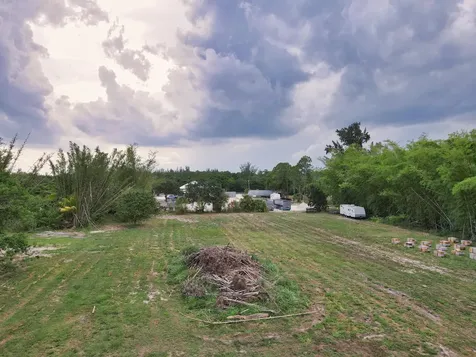 0000 Okeechobee Boulevard Loxahatchee Groves FL 33470