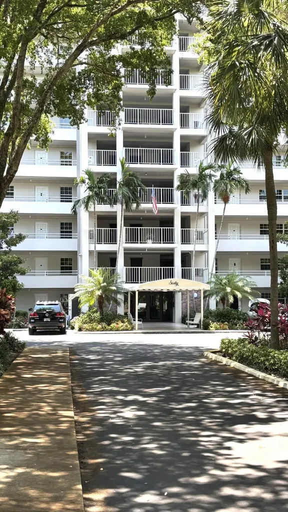 605 Oaks Drive Pompano Beach FL 33069