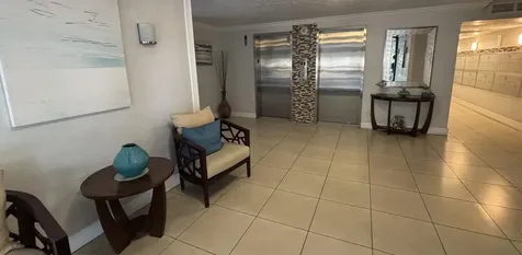 605 Oaks Drive Pompano Beach FL 33069