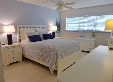 605 Oaks Drive Pompano Beach FL 33069