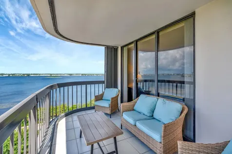 5380 N Ocean Drive Riviera Beach FL 33404
