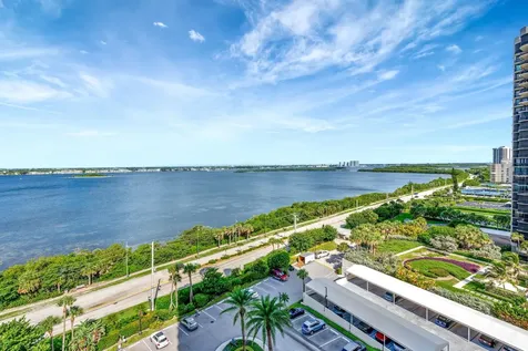 5380 N Ocean Drive Riviera Beach FL 33404