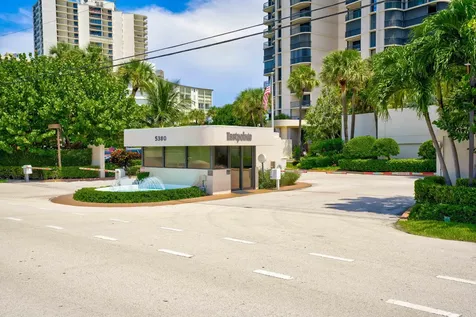 5380 N Ocean Drive Riviera Beach FL 33404
