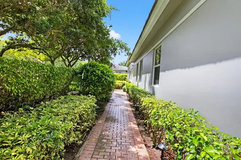 3924 Nw 58th Street Boca Raton FL 33496