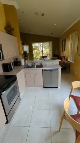 1481 SW 105th Avenue Pembroke Pines FL 33025