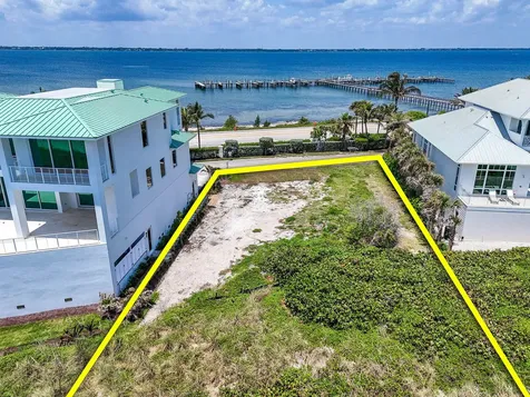 8128 S Ocean Drive Jensen Beach FL 34957