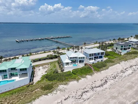 8128 S Ocean Drive Jensen Beach FL 34957