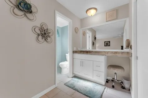 8858 Sw 8th Street Boca Raton FL 33433